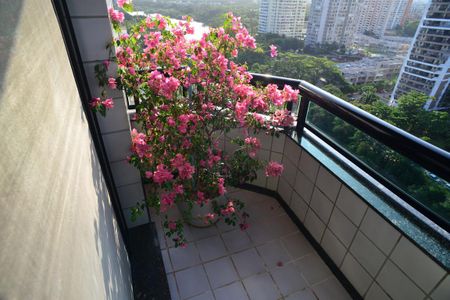 Apartamento para alugar com 300m², 3 quartos e 4 vagasVaranda Suíte Principal