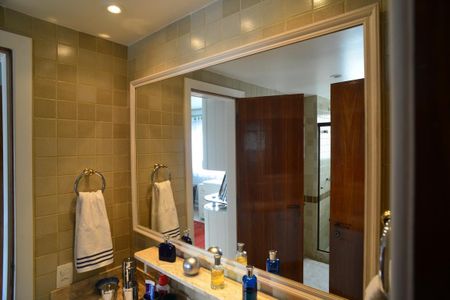 Apartamento para alugar com 300m², 3 quartos e 4 vagasBanheiro Suíte Canadense