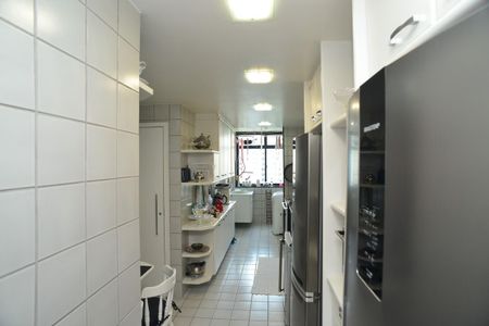 Apartamento para alugar com 300m², 3 quartos e 4 vagasCozinha
