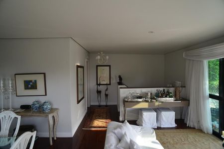 Apartamento para alugar com 300m², 3 quartos e 4 vagasSala Superior