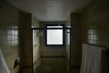 Apartamento para alugar com 300m², 3 quartos e 4 vagasBanheiro Suíte Canadense