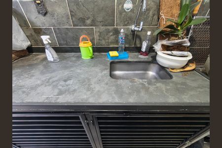 Casa de condomínio à venda com 64m², 4 quartos e 1 vagaArea Gourmet