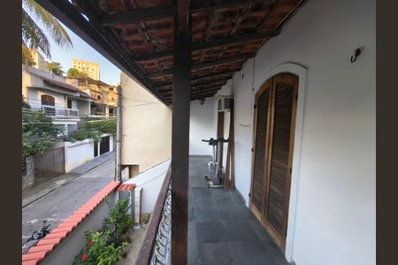 Casa de condomínio à venda com 64m², 4 quartos e 1 vagaVaranda Quartos