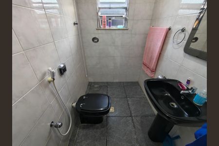 Casa de condomínio à venda com 64m², 4 quartos e 1 vagaBanheiro 3 Suite