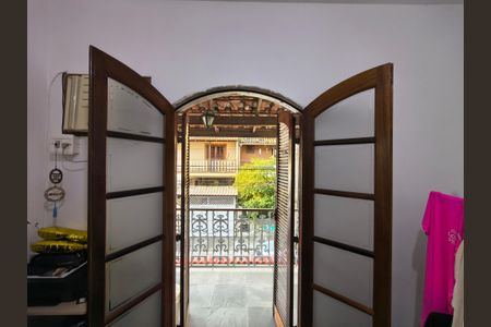 Casa de condomínio à venda com 64m², 4 quartos e 1 vagaJanela / Varanda - Quarto 2