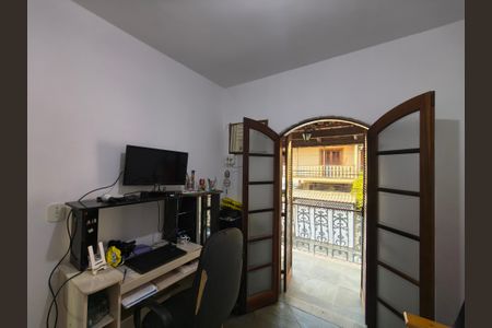 Casa de condomínio à venda com 64m², 4 quartos e 1 vagaQuarto 2