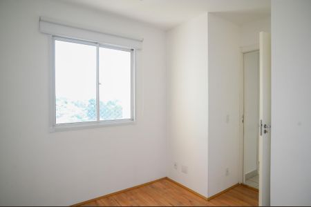 Quarto 2 de apartamento para alugar com 2 quartos, 32m² em Parque Fongaro, São Paulo