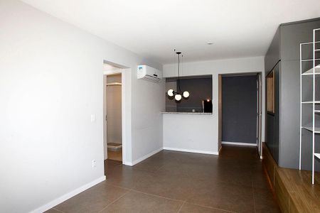 Sala de apartamento para alugar com 2 quartos, 64m² em São João, Porto Alegre