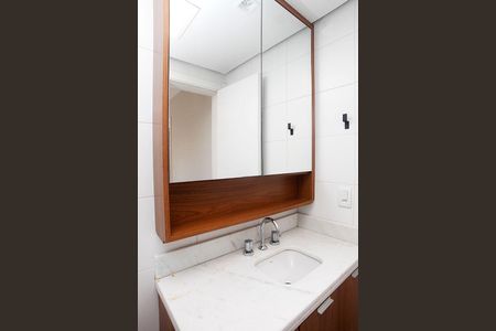 Apartamento para alugar com 64m², 2 quartos e 2 vagasBanheiro 1 Quarto Suíte