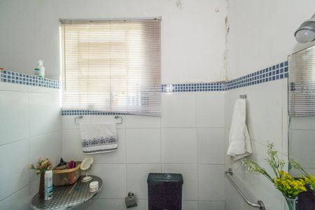 Casa para alugar com 140m², 2 quartos e 3 vagasBanheiro