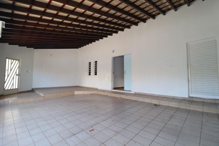 Casa para alugar com 180m², 3 quartos e 2 vagasVaranda da Sala