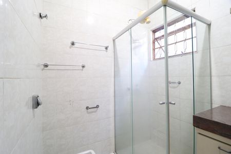 Casa para alugar com 180m², 3 quartos e 2 vagasBanheiro do Quarto 3