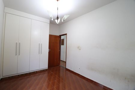 Casa para alugar com 180m², 3 quartos e 2 vagasQuarto 1