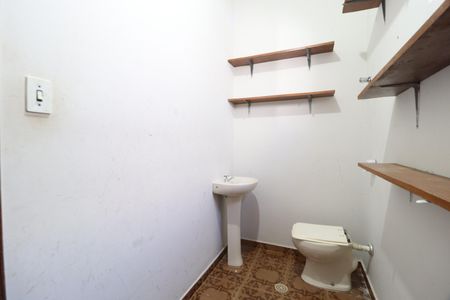 Casa para alugar com 180m², 3 quartos e 2 vagasBanheiro de serviço