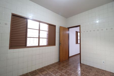 Casa para alugar com 180m², 3 quartos e 2 vagasCozinha