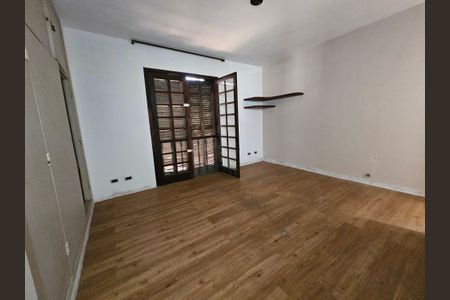 Apartamento à venda com 190m², 5 quartos e 2 vagasSuíte 2