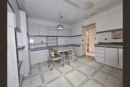 Apartamento à venda com 190m², 5 quartos e 2 vagasCozinha