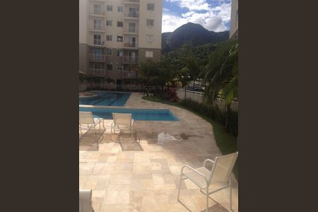 Apartamento à venda com 60m², 2 quartos e 2 vagasÁrea externa