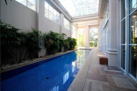 Apartamento para alugar com 57m², 1 quarto e 1 vagaÁrea comum - Piscina