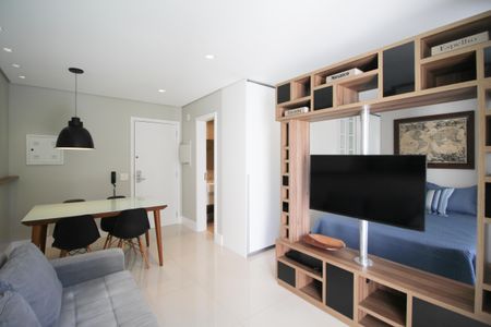 Kitnet/Studio para alugar com 1 quarto, 57m² em Moema, São Paulo