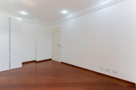Apartamento à venda com 480m², 4 quartos e 4 vagasSuíte 1