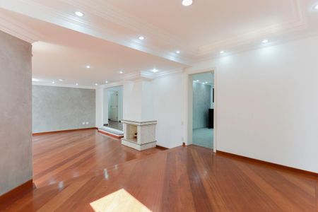 Apartamento à venda com 480m², 4 quartos e 4 vagasSala de jantar