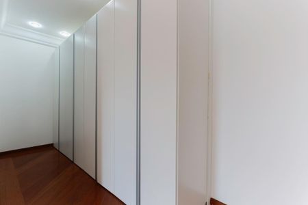Apartamento à venda com 480m², 4 quartos e 4 vagasSuíte 1