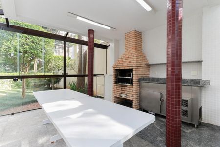 Apartamento à venda com 480m², 4 quartos e 4 vagasÁrea comum - Churrasqueira 2