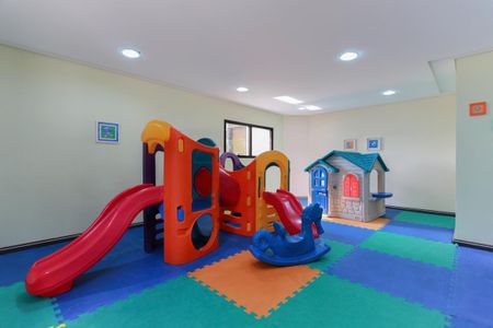 Apartamento à venda com 480m², 4 quartos e 4 vagasÁrea comum - Brinquedoteca