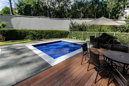 Apartamento para alugar com 90m², 3 quartos e 2 vagasÁrea comum - Piscina