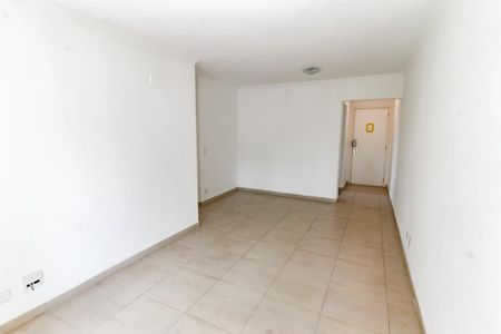 Apartamento para alugar com 90m², 3 quartos e 2 vagasSala