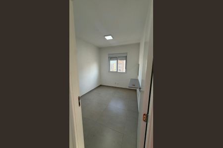 Quarto de apartamento para alugar com 2 quartos, 55m² em Vila Itapegica, Guarulhos