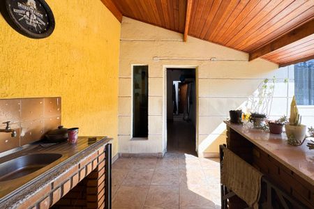 Casa para alugar com 153m², 3 quartos e 3 vagas Casa para alugar com 153m², 3 quartos e 3 vagasChurrasqueira