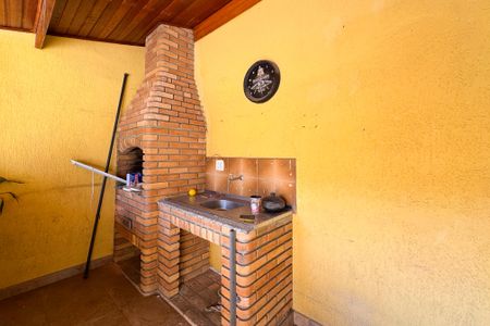 Casa para alugar com 153m², 3 quartos e 3 vagas Casa para alugar com 153m², 3 quartos e 3 vagasChurrasqueira