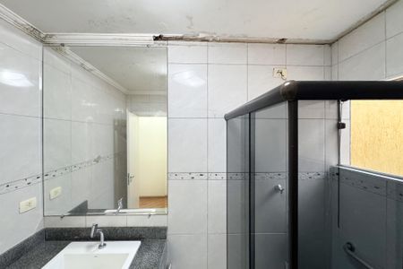 Casa para alugar com 153m², 3 quartos e 3 vagas Casa para alugar com 153m², 3 quartos e 3 vagasBanheiro da Suíte