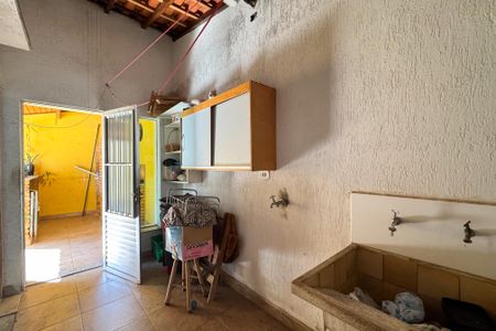 Casa para alugar com 153m², 3 quartos e 3 vagas Casa para alugar com 153m², 3 quartos e 3 vagasÁrea de Serviço