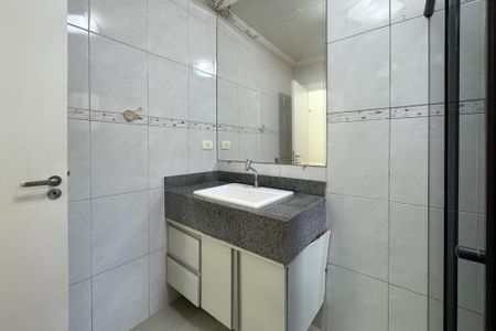 Casa para alugar com 153m², 3 quartos e 3 vagas Casa para alugar com 153m², 3 quartos e 3 vagasBanheiro da Suíte