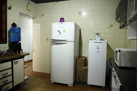 Casa à venda com 125m², 3 quartos e 2 vagasCozinha 