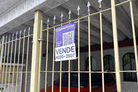 Casa à venda com 125m², 3 quartos e 2 vagasFachada