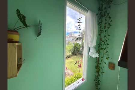 Casa para alugar com 450m², 4 quartos e 1 vagaEscada