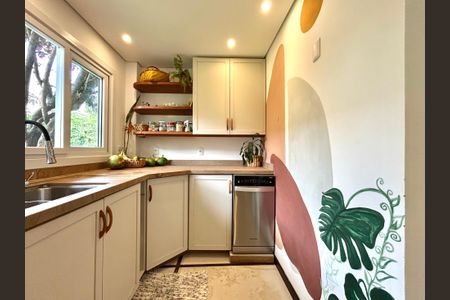 Casa para alugar com 450m², 4 quartos e 1 vagaCozinha 