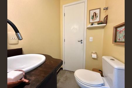 Casa para alugar com 450m², 4 quartos e 1 vagaLavabo