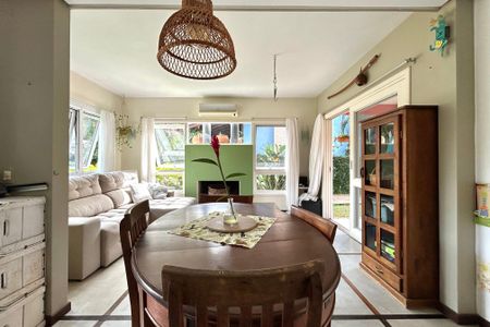 Casa para alugar com 450m², 4 quartos e 1 vagaSala