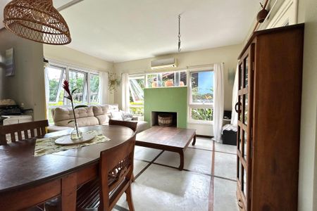Sala de casa para alugar com 4 quartos, 450m² em Rio Tavares, Florianópolis