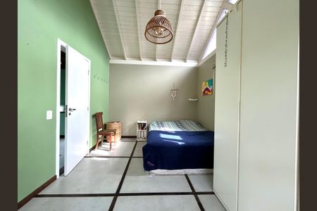 Casa para alugar com 450m², 4 quartos e 1 vagaSuíte 