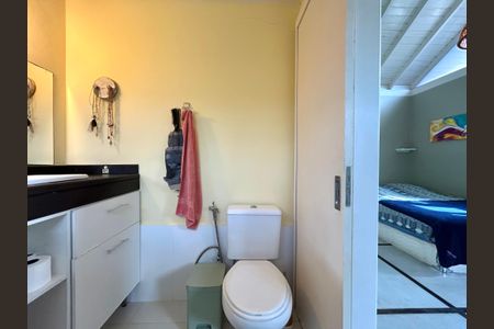 Casa para alugar com 450m², 4 quartos e 1 vagaBanheiro suíte 