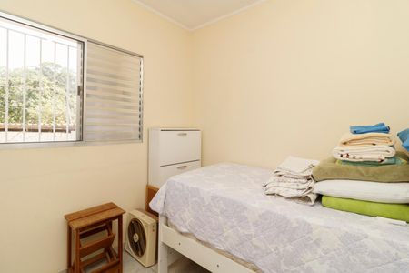 Casa à venda com 182m², 3 quartos e 4 vagasQuarto 2