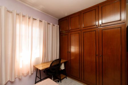 Casa à venda com 182m², 3 quartos e 4 vagasQuarto