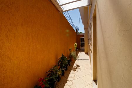 Casa à venda com 182m², 3 quartos e 4 vagasQuintal