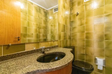 Apartamento para alugar com 252m², 3 quartos e 4 vagas Apartamento para alugar com 252m², 3 quartos e 4 vagasLavabo